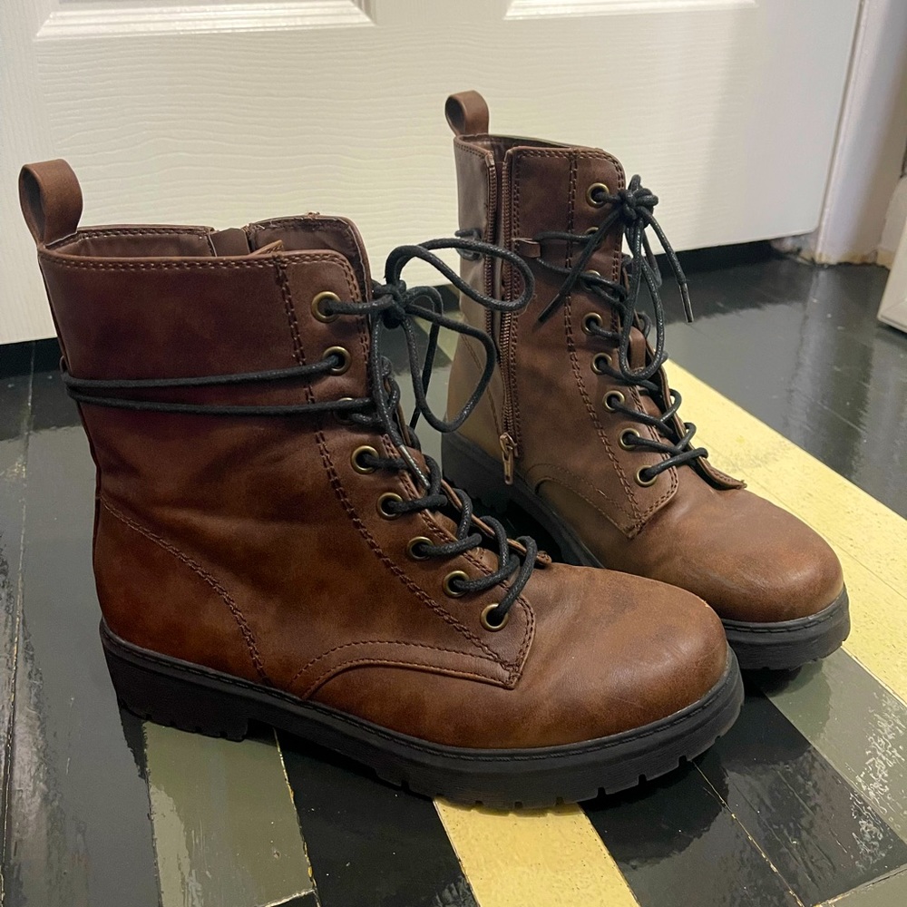 SO® Bowfin Women's Combat Boots